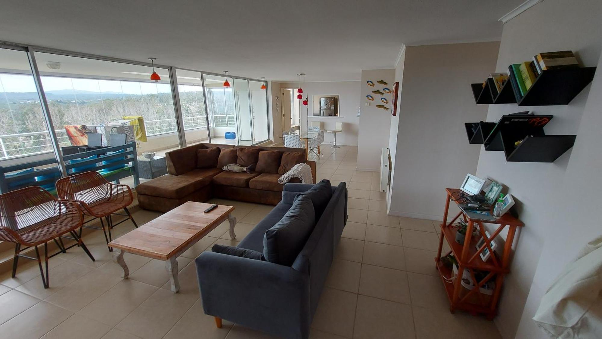 Apartamento Penthouse 148m2 En Laguna Vista Algarrobo